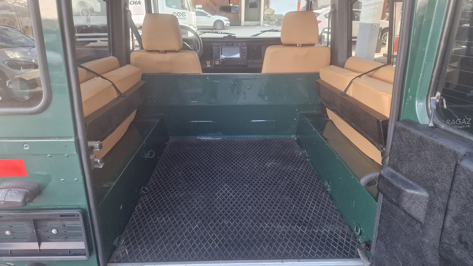 Land Rover Defender 90 C TD5 Bild 8