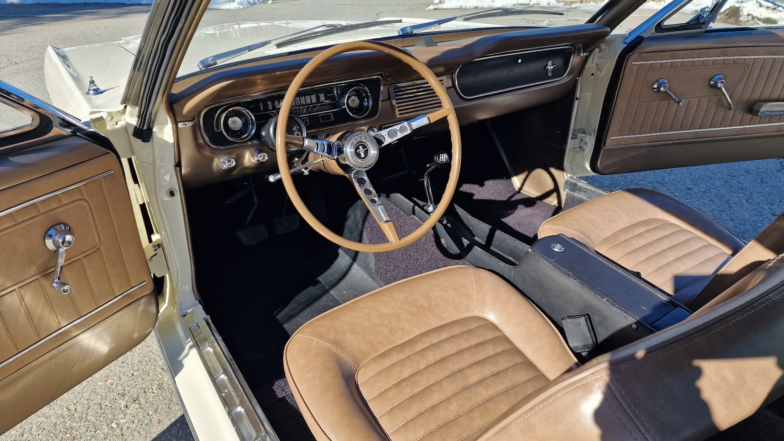 Ford Mustang V8 289 Bild 11