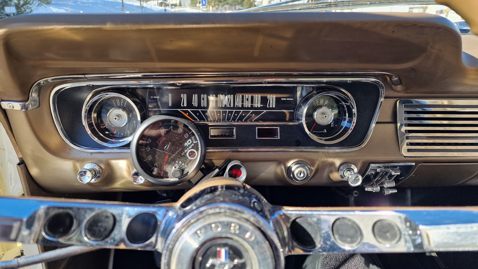 Ford Mustang V8 289 Bild 12