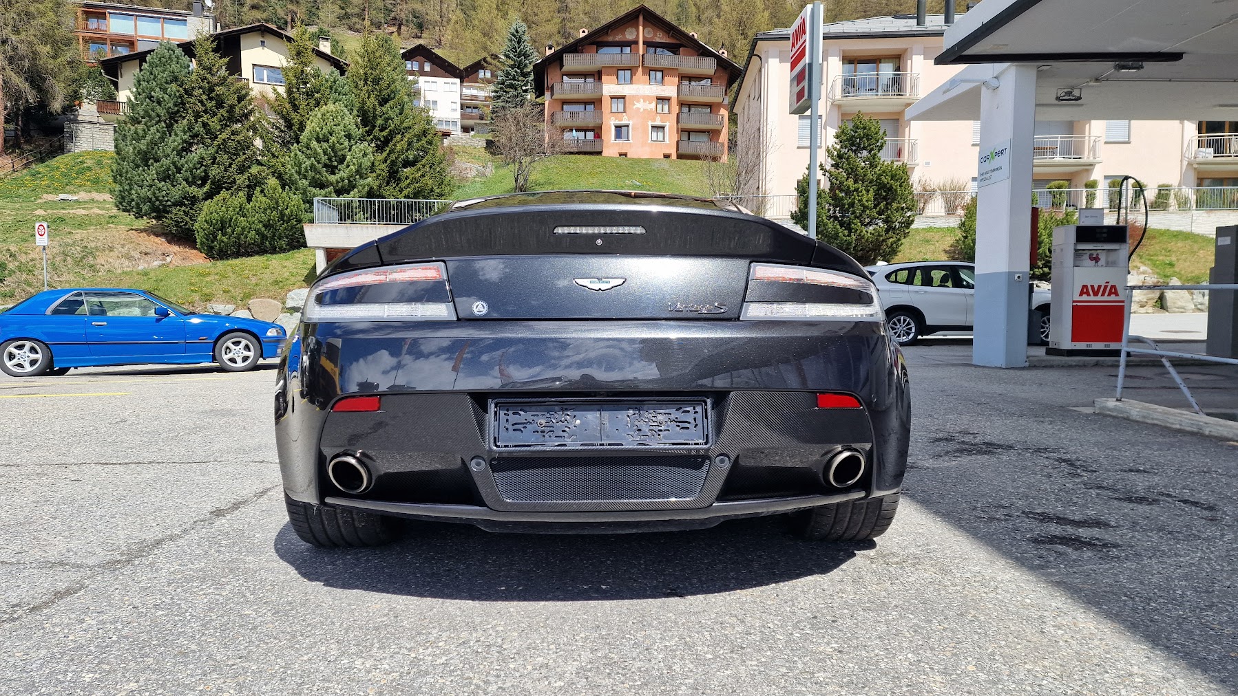 Aston Martin V8 VantageS Bild 5
