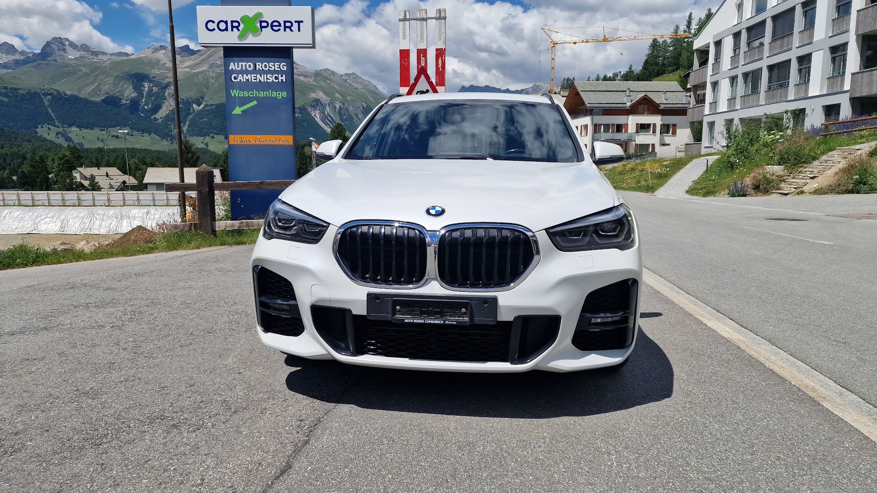 BMW X1 xDrive20i Bild 2