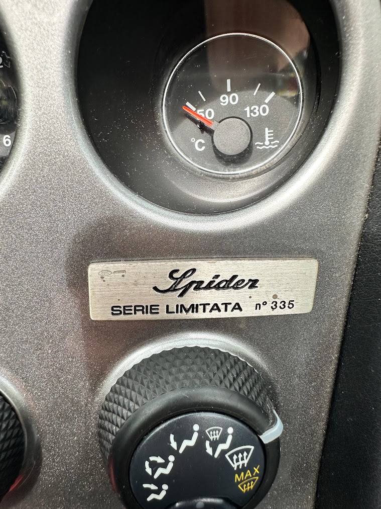Alfa Romeo Spider (916) 3.0 V6 24V Bild 5